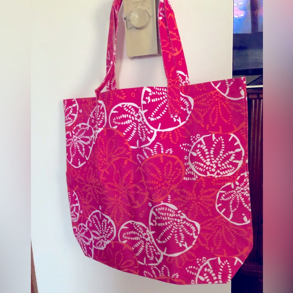 Lily Pulitzer for Este Lauder Tote / lined beach bag/ new